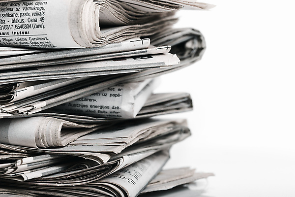 포토 JPG 해외이미지 종이 백그라운드 비즈니스 텍스트 통신 사람없음 쌓기 자료 재활용 정보 흰색 뉴스 잡지 인쇄 언론 흙더미 고립 옛날 출판 폐휴지 해외202004 해외포토 컬러 모션 간행물 흙 화장지 쓰레기 친환경 파일형식 더미 이미지허브