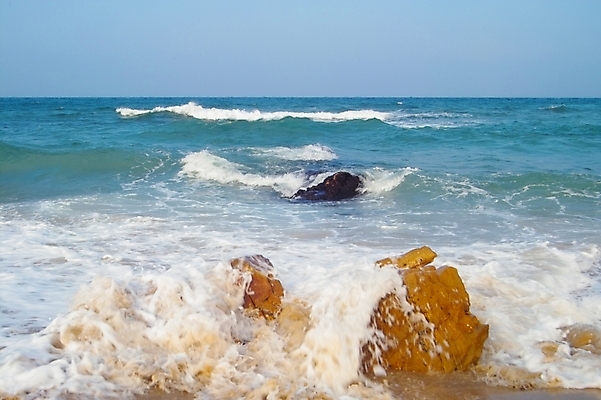 포토 JPG 주간 구름 파도 바다 백그라운드 겨울 자연 하늘 풍경 해변 사람없음 야외 동해 정동진 국내포토 자연요소 계절 한국 생태계 강릉 파일형식