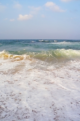 포토 JPG 주간 구름 파도 바다 백그라운드 겨울 자연 하늘 풍경 해변 사람없음 야외 동해 정동진 국내포토 자연요소 계절 한국 생태계 강릉 파일형식