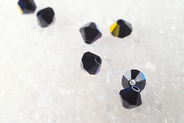 포토 JPG 옷 백그라운드 목걸이 장신구 미술 사람없음 장식 비즈 비즈공예 국내포토 문화예술 공예 파일형식