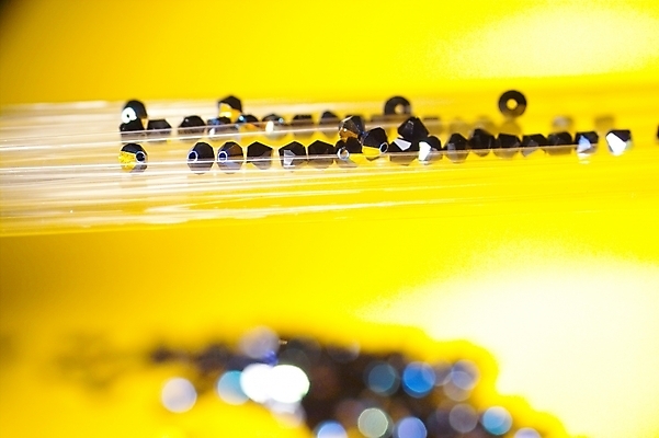 포토 JPG 옷 백그라운드 장신구 미술 사람없음 장식 크리스탈 비즈 비즈공예 국내포토 문화예술 광석 공예 파일형식