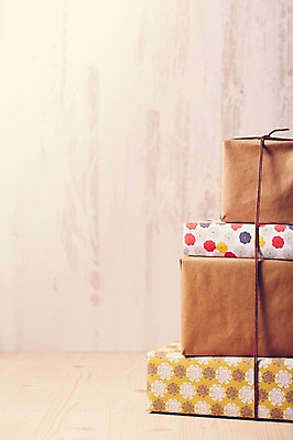 포토 JPG 주간 리본 백그라운드 포장 실내 선물포장 선물 사람없음 장식 선물상자 상자 쌓기 끈 오브젝트 국내포토 자연요소 모션 내부 파일형식