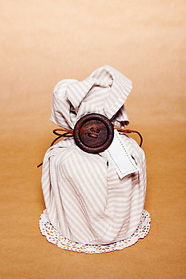 포토 JPG 스튜디오촬영 백그라운드 포장 단추 실내 선물포장 선물 사람없음 장식 끈 오브젝트 국내포토 내부 파일형식