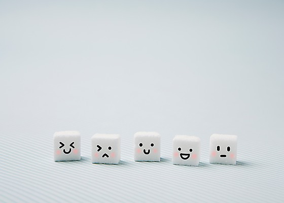 포토 JPG 스튜디오촬영 모양 음식 컨셉 식재료 재료 표정 사람없음 장식 귀여움 설탕 각설탕 국내포토 실내 파일형식