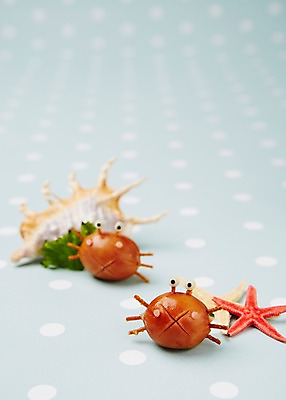 포토 JPG 스튜디오촬영 모양 음식 컨셉 식재료 재료 불가사리 사람없음 아웃포커스 장식 귀여움 꽃게 게 소시지 소라 햄 국내포토 어패류 극피동물 촬영기법 실내 육류 갑각류 가공식품 파일형식