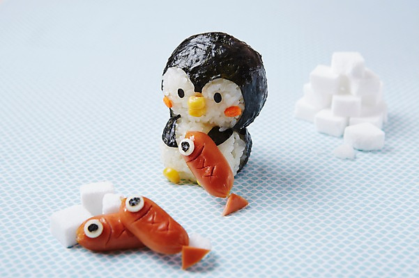 포토 JPG 스튜디오촬영 모양 음식 컨셉 식재료 재료 밥 실내 어류 옥수수 사람없음 아웃포커스 장식 귀여움 당근 소시지 김 설탕 각설탕 펭귄 주먹밥 국내포토 조류 곡류 뿌리채소 촬영기법 내부 수중동물 해조류 가공식품 파일형식