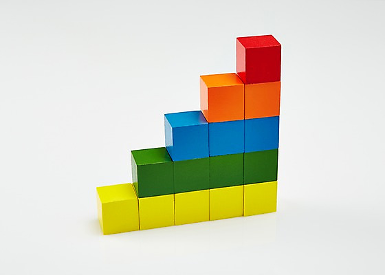 포토 JPG 스튜디오촬영 모양 도형 어린이교육 교육 컬러 놀이 실내 사람없음 컬러풀 장난감 쌓기 놀이용품 사각형 블록 오브젝트 교구 국내포토 모션 내부 파일형식