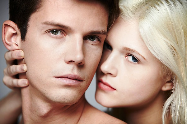 포토 JPG 스튜디오촬영 서양인 외국인 백인 해외기획촬영 커플 2012년태국 여자 남자 얼굴 커플라이프 실내 사람 근접촬영 20대 성인 두명 신체부위 섹시 청년만 성인만 국내포토 라이프스타일 뷰포인트 컨셉 관계 인종 청년 내부 파일형식