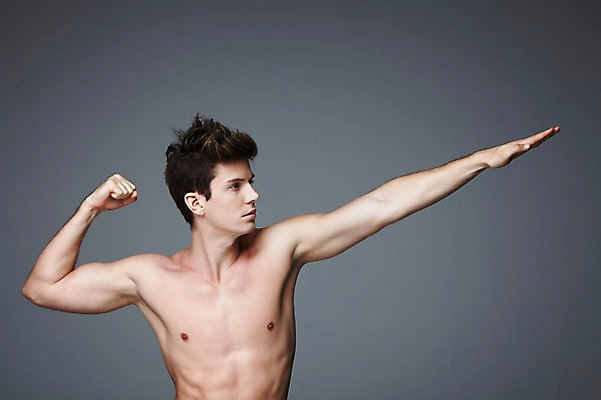 포토 JPG 스튜디오촬영 서양인 외국인 해외기획촬영 2012년태국 남자 포즈 모션 회색배경 근육 상의탈의 실내 한명 사람 상반신 20대 성인 앞모습 섹시 알통 청년만 청년남자만 청년남자한명만 성인남자한명만 국내포토 1 뷰포인트 백그라운드 컨셉 탈의 인종 청년 내부 회색 남자만 남자한명만 성인남자만 성인만 파일형식