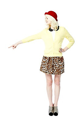 포토 JPG 스튜디오촬영 전신 서양인 외국인 해외기획촬영 모자 응시 2012년태국 여자 허리손 포즈 모션 실내 한명 서기 누끼 사람 손짓 20대 성인 앞모습 캐주얼 가리킴 청년만 청년여자만 청년여자한명만 성인여자한명만 국내포토 1 시선 잡화 옷 뷰포인트 인종 청년 내부 여자만 여자한명만 성인여자만 성인만 파일형식