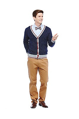 포토 JPG 스튜디오촬영 전신 서양인 외국인 해외기획촬영 응시 2012년태국 남자 모션 나비넥타이 실내 한명 서기 웃음 누끼 사람 손짓 20대 성인 앞모습 캐주얼 청년만 청년남자만 청년남자한명만 성인남자한명만 국내포토 1 시선 옷 뷰포인트 넥타이 표정 인종 청년 내부 남자만 남자한명만 성인남자만 성인만 파일형식