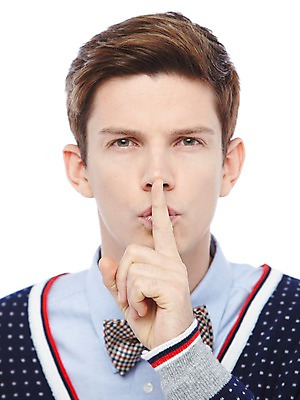 포토 JPG 스튜디오촬영 서양인 외국인 해외기획촬영 2012년태국 남자 모션 실내 한명 누끼 사람 손짓 상반신 20대 성인 앞모습 비밀 쉿 조용 청년만 청년남자만 청년남자한명만 성인남자한명만 국내포토 1 뷰포인트 컨셉 인종 청년 내부 남자만 남자한명만 성인남자만 성인만 파일형식