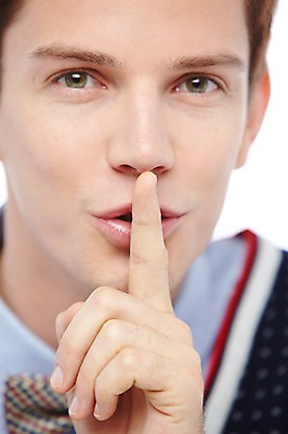 포토 JPG 스튜디오촬영 서양인 외국인 해외기획촬영 2012년태국 남자 모션 실내 한명 사람 손짓 근접촬영 상반신 20대 성인 앞모습 아웃포커스 비밀 쉿 조용 청년만 청년남자만 청년남자한명만 성인남자한명만 국내포토 1 뷰포인트 컨셉 촬영기법 인종 청년 내부 남자만 남자한명만 성인남자만 성인만 파일형식