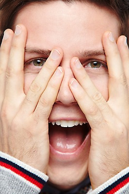 포토 JPG 스튜디오촬영 서양인 외국인 해외기획촬영 2012년태국 남자 얼굴 모션 실내 한명 웃음 사람 근접촬영 20대 성인 앞모습 신체부위 가림 청년만 청년남자만 청년남자한명만 성인남자한명만 국내포토 1 뷰포인트 표정 인종 청년 내부 남자만 남자한명만 성인남자만 성인만 파일형식