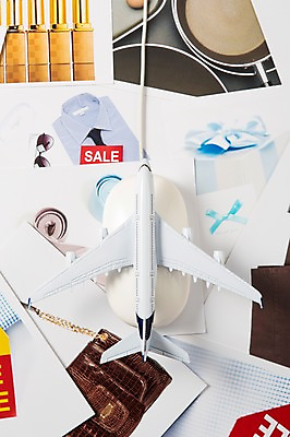 포토 JPG 스튜디오촬영 옷 종이 백그라운드 컨셉 가방 비즈니스 모바일 비행기 실내 사람없음 금융 경제 선물상자 쇼핑 선글라스 장난감 세일 화장품 립스틱 마우스 잡지 스마트 오브젝트 온라인쇼핑 모바일쇼핑 국내포토 잡화 안경 항공교통 대중교통 선물 내부 간행물 상자 뷰티 컴퓨터용품 온라인 파일형식