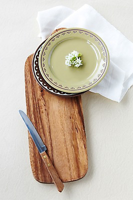 포토 JPG 스튜디오촬영 식물 그릇 식기 접시 꽃 생활용품 주방용품 도마 실내 사람없음 수건 도구 칼 오브젝트 나무도마 국내포토 내부 목재 위생용품 파일형식