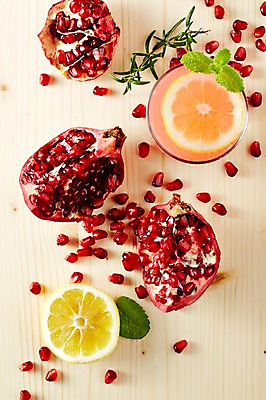 포토 JPG 스튜디오촬영 음료 음식 과일 잔 실내 사람없음 컵 주스 과일주스 레몬 자몽 석류 생과일 자몽주스 국내포토 식기 내부 파일형식