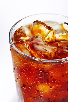 포토 JPG 스튜디오촬영 커피 음료 음식 잔 실내 근접촬영 사람없음 아웃포커스 컵 얼음 아메리카노 아이스커피 아이스아메리카노 국내포토 자연요소 식기 뷰포인트 촬영기법 내부 파일형식