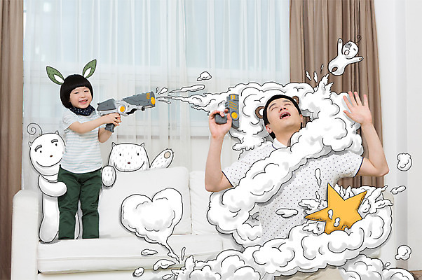 PSD 동물 구름 편집 편집이미지 남자 행복 별 아들 어린이 백그라운드 의자 장난 창문 가족 놀이 포토일러 실내 합성일러스트 서기 미소 웃음 사람 동양인 소년 상반신 성인 두명 30대 소파 고양이 유치원생 총 한국인 하트 가족라이프 커튼 부자 아빠 디지털합성 즐거움 편집일러스트 반려 총싸움 남자만 이미지편집 자연요소 모양 라이프스타일 감정 무기 가구 컨셉 포유류 관계 모션 표정 인종 내부 장년 반려동물 싸움 파일형식