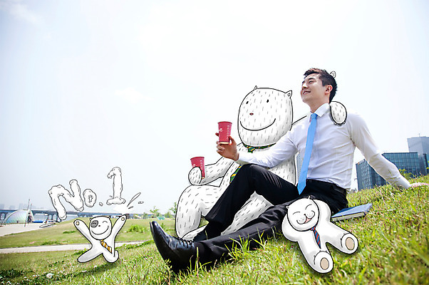 주간 전신 PSD 식물 동물 편집 편집이미지 건축물 남자 커피 음료 백그라운드 비즈니스 포토일러 하늘 넥타이 휴식 합성일러스트 한명 들기 사람 앉기 동양인 풍경 정장 잔디 20대 성인 야외 건물 청춘 도시풍경 맑음 고양이 산책 한국인 직장인 비즈니스맨 풀 종이컵 디지털합성 편집일러스트 반려 남자만 남자한명만 성인남자만 청년만 청년남자만 청년남자한명만 성인한명만 성인남자한명만 성인만 이미지편집 자연요소 직업 1 잡화 옷 건축 컨셉 포유류 모션 날씨 인종 청년 컵 반려동물 도시 일회용 파일형식