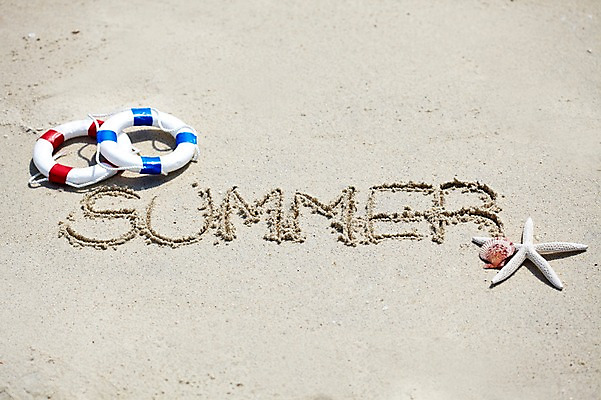 포토 JPG 주간 해외기획촬영 알파벳 영어 계절 모래 바다 백그라운드 조개 불가사리 2014년태국 풍경 해변 사람없음 야외 여름 단어 모래사장 여름풍경 오브젝트 튜브 국내포토 자연요소 문자 어패류 극피동물 파일형식 여름_계절