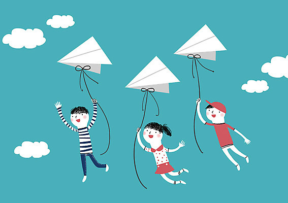 전신 PSD 구름 여자 남자 어린이 백그라운드 일러스트 상상 하늘 매달리기 상상일러스트 서기 사람 소녀 소년 세명 판타지 꿈 종이비행기 즐거움 어린이만 국내일러스트 자연요소 감정 모션 종이접기 파일형식