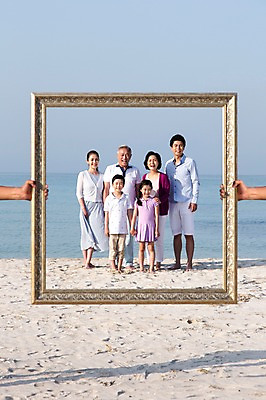 포토 JPG 주간 전신 라이프스타일 여자 할아버지 노년 남자 딸 행복 아들 할머니 어린이 모래 바다 액자 가족 하늘 엄마 손자 손녀 대가족 프레임 한국 서기 미소 웃음 들기 사람 동양인 소녀 소년 여러명 성인 해변 야외 앞모습 30대 부모 모래사장 제주도 한국인 자녀 가족라이프 아빠 60대 6인가족 애월해수욕장 국내포토 자연요소 감정 아시아 뷰포인트 다수 관계 모션 표정 인종 생활 장년 해수욕장 손주 파일형식