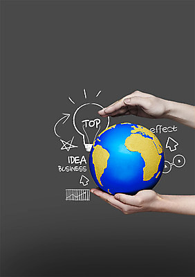 PSD 편집 편집이미지 문자 손 영어 화살표 별 지구 백그라운드 비즈니스 전구 텍스트 포토일러 아이디어 한명 들기 타이포그라피 신체부위 양손 디지털합성 그림 합성 이미지편집 자연요소 1 컨셉 모션 사람 파일형식