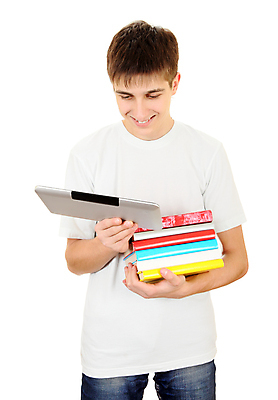 포토 JPG 해외이미지 백인 1 학생 교육 남자 행복 얼굴 남학생 백그라운드 인터넷 성공 모바일 한명 서기 미소 사람 소년 청년 10대 책 컴퓨터 청춘 알약 쌓기 디지털 경쟁 기쁨 장비 흰색 잡기 선택 휴대용 교과서 흙더미 고립 해외202004 해외포토 서양인 감정 어린이 컬러 컨셉 모션 청소년 교재 표정 성인 신체부위 전자제품 약 흙 오브젝트 파일형식 더미 이미지허브
