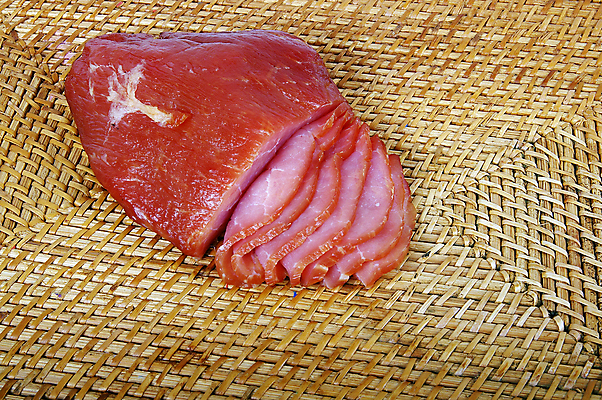 포토 JPG 해외이미지 음식 건조 샌드위치 육류 돼지고기 요리 사람없음 상점 주방 식사 저녁식사 소고기 소시지 아침식사 햄 베이컨 살라미 해외202004 해외포토 식재료 가공식품 파일형식 이미지허브