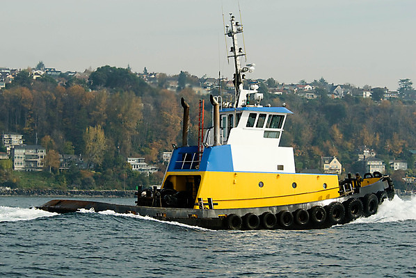 포토 JPG 해외이미지 파도 바다 교통시설 바람 사람없음 야외 물 보트 상업 해외202004 해외포토 자연요소 교통 배_교통 날씨 시설 파일형식 이미지허브