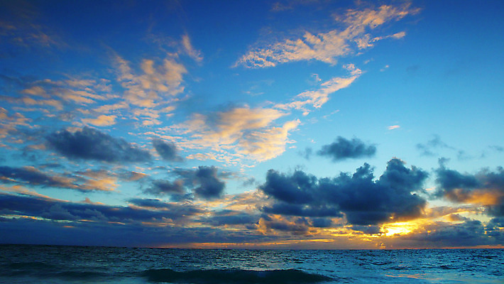 포토 JPG 해외이미지 구름 계절 파도 바다 여행 백그라운드 오렌지 자연 벽지 하늘 아침 날씨 휴가 풍경 사람없음 야외 물 여름 파란색 빛 컬러풀 햇빛 태양 반사 노란색 평화 일출 맑음 황혼 일몰 새벽 황금 야간 저녁 장면 수평선 해외202004 해외포토 주간 자연요소 컬러 컨셉 과일 노을 생태계 파일형식 이미지허브