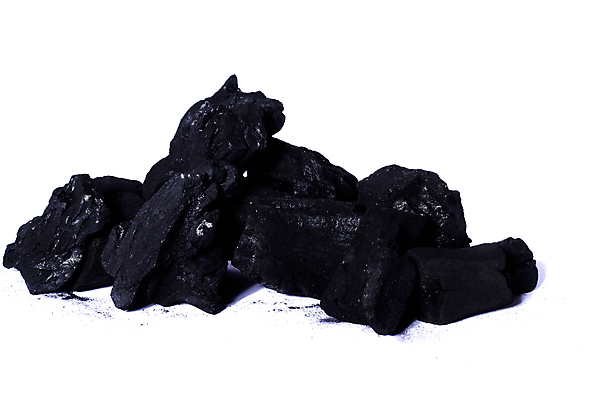 포토 JPG 해외이미지 산업 조각 백그라운드 불 사람없음 쌓기 검은색 어둠 에너지 흰색 닫기 작음 질감 날것 화석 연료 지하 자원 내추럴 고립 석탄 착취 추출 화상 해외202004 해외포토 자연요소 컬러 모션 상처 크기 파일형식 이미지허브