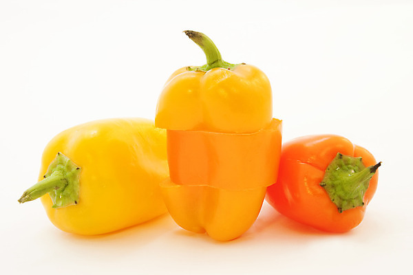 포토 JPG 해외이미지 음식 다이어트 채소 오렌지 건강 3 사람없음 여름 노란색 흰색 신선 자르기 향신료 후추 특별함 해외202004 해외포토 계절 컬러 컨셉 과일 모션 향미료 파일형식 이미지허브