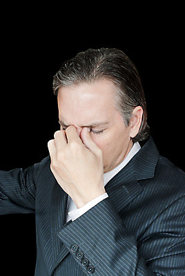 포토 JPG 해외이미지 직업 1 라이프스타일 얼굴 컨셉 비즈니스 성공 넥타이 노동자 스트레스 한명 정장 사무실 유행 표현 비즈니스맨 우아함 불안 고민 내추럴 경영 스타일 해외202004 해외포토 잡화 옷 남자 감정 사람 생활 신체부위 직장인 파일형식 이미지허브