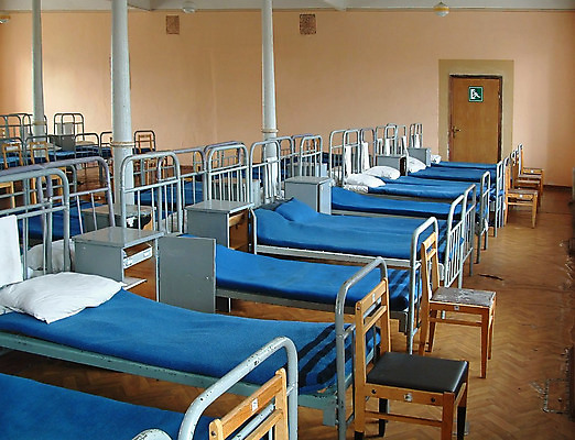 포토 JPG 해외이미지 벽 의자 베개 사람없음 내부 문 방 군용 해외202004 해외포토 가구 침구 군대 파일형식 이미지허브