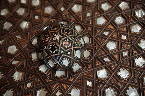 포토 JPG 해외이미지 디자인 여행 패턴 건축양식 엄마 이스탄불 미술 동양인 사람없음 내부 건물 목재 장식 숫자 문 궁전 골동품 업무 클래식 판화 칠면조 수공예 제국 하렘 해외202004 튀르키예 해외포토 나무 문자 건축물 건축 아시아 컨셉 고건축 무늬 재료 가족 조류 문화예술 인종 작업 공예 파일형식 이미지허브