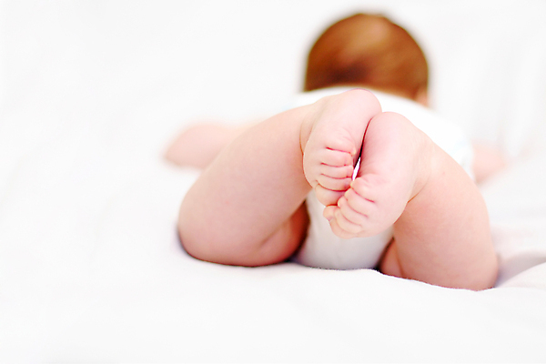 포토 JPG 해외이미지 딸 아들 어린이 지도 2 손가락 새로움 함께함 사랑 한명 안전 사람 소년 성인 힘 터치 엄지손가락 흰색 자녀 아기 신생아 잡기 비교 보호 작음 슛 돌봄 양발 지원 천진난만 유일 표현성 해외202004 해외포토 1 손 남자 감정 컬러 컨셉 가족 모션 크기 파일형식 이미지허브