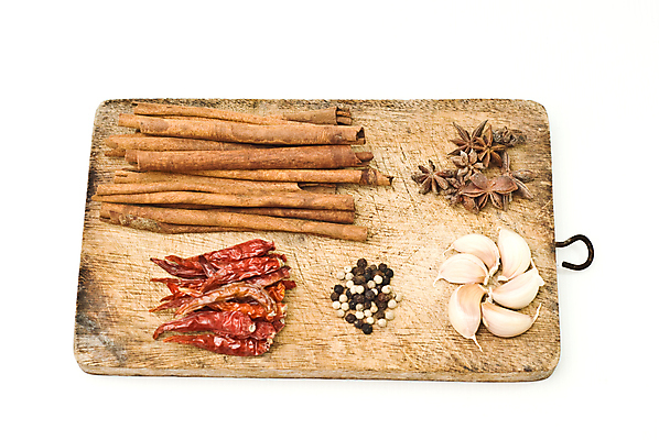 포토 JPG 해외이미지 계절 별 음식 백그라운드 잎 크리스마스 재료 고추 건조 사람없음 장식 빨간색 초록색 갈색 노란색 검은색 견과류 수확 흰색 만 양념 막대기 변화 맛 혼합 수집 허브 향신료 향기 아로마 뿌리 슛 향 후추 모음 고립 그런지 꼬투리 시나몬 해외202004 해외포토 자연요소 식물 기념일 컬러 컨셉 농업 채소 냄새 향미료 파일형식 이미지허브