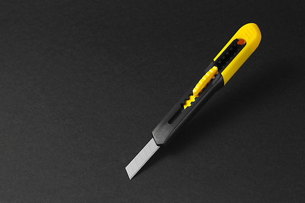 포토 JPG 해외이미지 디자인 종이 조각 오렌지 문구용품 손잡이 사람없음 빨간색 사무실 금속 사무용품 장비 기구 공구 쌍 칼날 칼 수리 위험 플라스틱 자르기 철 오브젝트 싱글 날카로움 목공예 면도기 수공예 편리함 고립 절개 접기 철강 커터 하드웨어 공급 해외202004 해외포토 컬러 컨셉 과일 비즈니스 모션 재질 컴퓨터 위생용품 도구 공예 파일형식 이미지허브