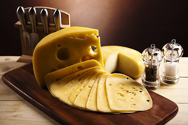 포토 JPG 해외이미지 치즈 사람없음 슬라이스 양념통 나무도마 조각치즈 치즈나이프 갈색배경 해외202004 해외포토 조각 백그라운드 유제품 도마 통 목재 갈색 양념 나이프 파일형식 이미지허브