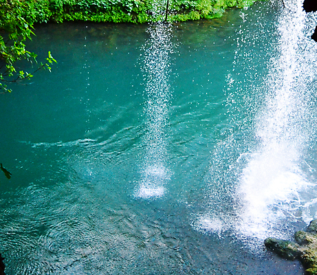 포토 JPG 해외이미지 나무 식물 호수 여행 잎 모션 자연 풍경 사람없음 야외 초록색 물 여름 강 햇빛 반사 환경 활발 폭포 젖음 흐름 바위 나뭇가지 연못 신선 개울 떨어짐 숲 순수 속도 칠면조 파라다이스 해외202004 튀르키예 해외포토 자연요소 계절 아시아 컬러 컨셉 조류 태양 돌_바위 생태계 파일형식 이미지허브
