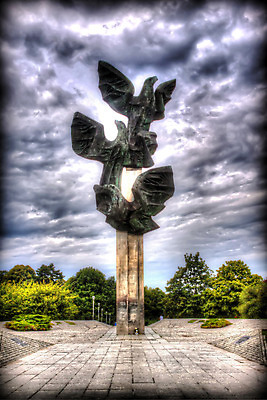 포토 JPG 해외이미지 나무 구름 거리 사람없음 컬러풀 어둠 도시 해외202004 해외포토 자연요소 식물 컬러 파일형식 이미지허브