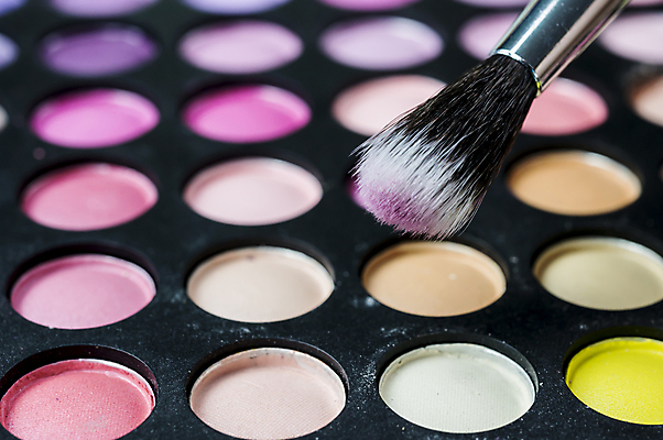 포토 JPG 해외이미지 모델 직업 장신구 그림자 사람없음 세트 컬러풀 유행 페인트 화장품 붓 팔레트 어플리케이션 가루 속눈썹 만들기 아이섀도 해외202004 해외포토 컬러 모션 뷰티 눈썹 파일형식 이미지허브