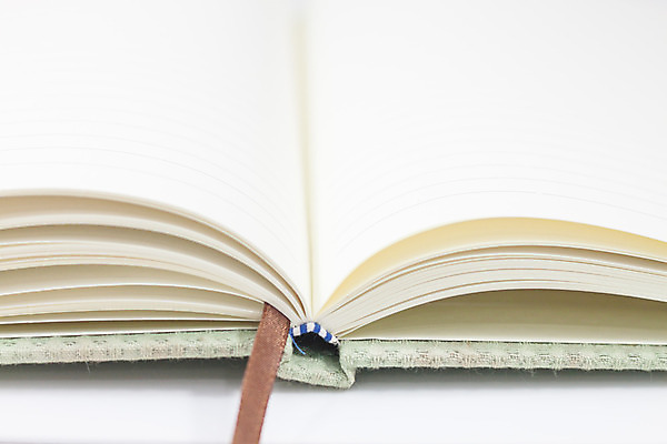 포토 JPG 해외이미지 디자인 종이 백그라운드 비즈니스 설계 문구용품 사람없음 책 다이어리 쪽지 공책 공백 오픈 메시지 모서리 계획표 가죽 오브젝트 페이지 패드 고립 북마크 엘리먼트 조언 해외202004 해외포토 컨셉 사무용품 계획 파일형식 이미지허브