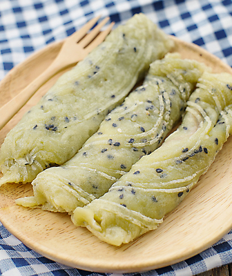 포토 JPG 해외이미지 전통 아시아 음식 잎 다이어트 태국 밥 디저트 요리 동양인 사람없음 초록색 컬러풀 케이크 계란 식사 봄 흰색 신선 시장 달콤 설탕 두루마리 먹기 롤 밀가루 부드러움 깨 팬케이크 해외202004 해외포토 식물 계절 나라 컬러 식재료 모션 건강 인종 알 조미료 감각 맛 가루 파일형식 이미지허브