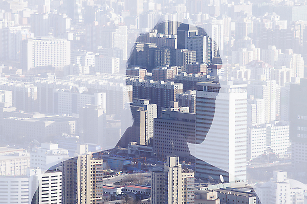 포토 JPG 해외이미지 라이프스타일 실루엣 창문 성공 짧은머리 한명 서기 20대 뒷모습 가로 도시풍경 컬러풀 반사 고층빌딩 중국 도심 명상 시작 옷입기 베이징 시티라이프 개성 독립 염원 해외202004 해외포토 1 헤어스타일 아시아 뷰포인트 컬러 컨셉 모션 촬영기법 사람 풍경 빌딩 청년 생활 도시 파일형식 이미지허브