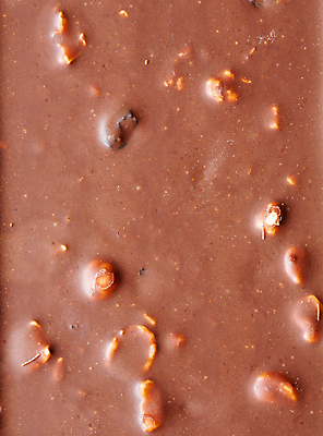 포토 JPG 해외이미지 음식 조각 백그라운드 패턴 다이어트 디저트 스트레스 사람없음 갈색 쌓기 초콜릿 검은색 어둠 견과류 바 설탕 먹기 기아 크림 오브젝트 질감 영양 호두 칼로리 코코아 중독 개암나무 깨짐 카카오 해외202004 해외포토 나무 음료 컬러 컨셉 무늬 모션 건강 사회이슈 파일형식 이미지허브