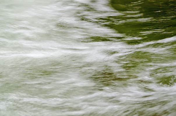 포토 JPG 해외이미지 물결 파도 백그라운드 패턴 모션 자연 표면 추상 사람없음 야외 가로 초록색 물 강 활발 거품 젖음 흐름 추위 거친 액체 개울 속도 질감 장면 내추럴 깊이 효과 해외202004 해외포토 자연요소 바다 컬러 컨셉 무늬 생태계 파일형식 이미지허브