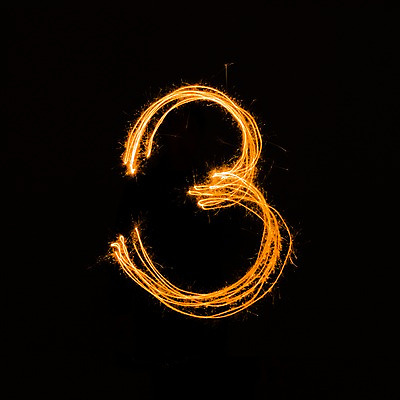 포토 JPG 백그라운드 검은배경 불꽃 3 사람없음 빛 숫자 국내포토 문자 불 검은색 파일형식